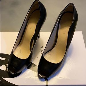 NINE WEST PLATFORM HEELS